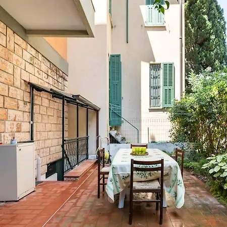 La Casa Della Nonna - 50m Dal Centro-100m Dal Mare شقة *