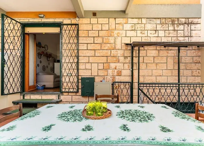 La Casa Della Nonna - 50m Dal Centro-100m Dal Mare *