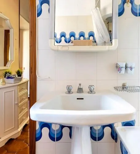 La Casa Della Nonna - 50m Dal Centro-100m Dal Mare Appartement